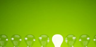 Ceny energií čeká v roce 2022 další zvýšení, zvedá se i regulovaná složka ceny za energie